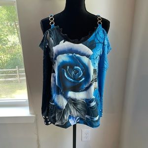 NWOT….Blue Cold Shoulder Top with Gold Chains -Size Large